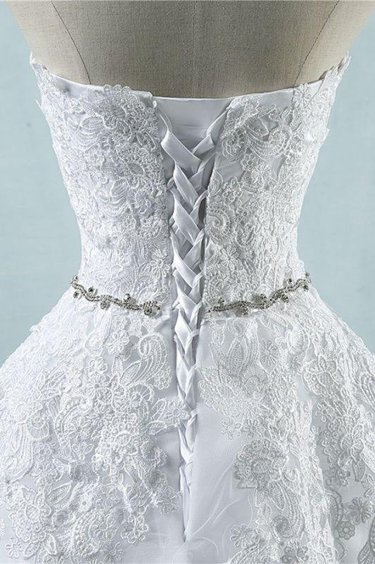 Bridelily Strapless Appliques Tulle A-line Wedding Dress