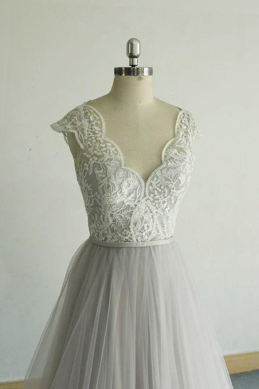 Bridelily V-neck Cap Sleeve Lace Tulle Wedding Dress