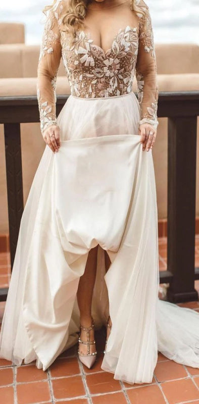 Charming Beading Gorgeous Long Sleeves Unique Tulle Wedding Dress