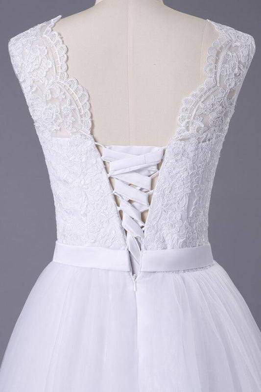 Chic Illusion Lace Tulle A-line Wedding Dress