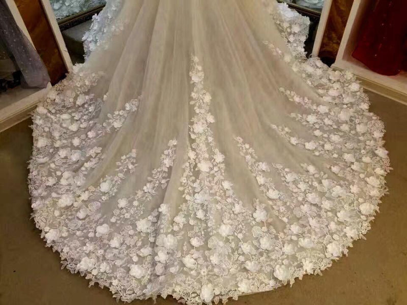 Gorgeous Sleeveless Ball Gown Appliques Flowers Court Train Wedding Dress