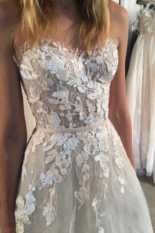 Ivory Strapless Tulle Long Beach Sexy Lace Appliqued Wedding Dress