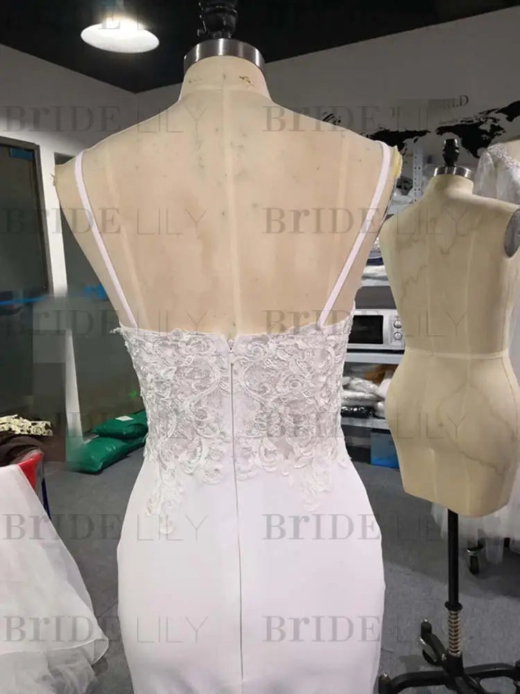 Spaghetti-Strap V-Neck Mermaid Wedding Dresses