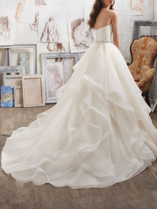 Sweetheart Ball Gown Wedding DressesSleeveless Asymmetric Tulle Bridal Gown