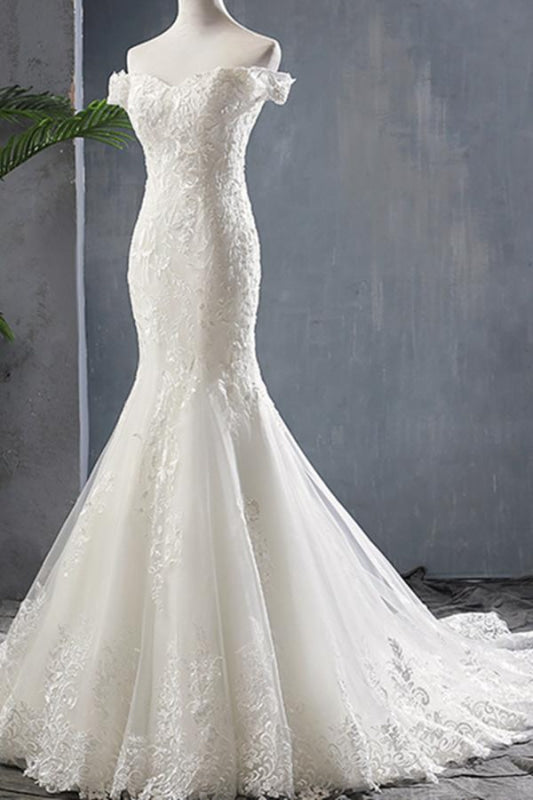 Off-the- Shoulder Lace-up Mermaid Wedding Dress with Appliques