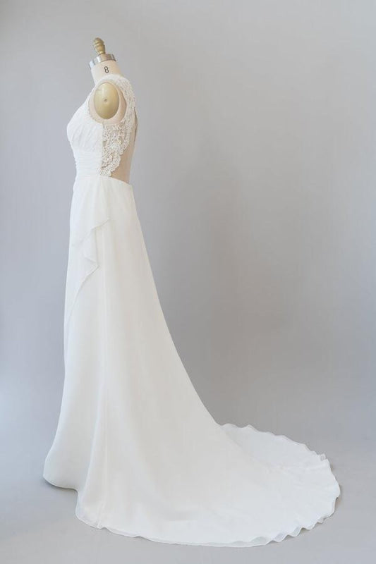 Ruffle Sleeveless Lace Chiffon Sheath Wedding Dress