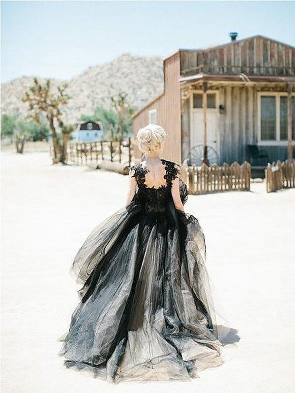 Ball Gown Sleeveless Sweetheart Lace Tulle Black Wedding Dresses