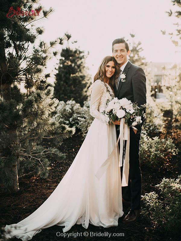 Beach Boho Wedding Dresses with Long Sleeve