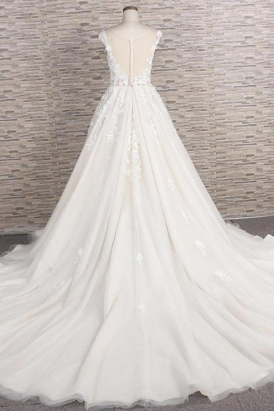 Beautiful Lace Appliques Tulle A-line Wedding Dress