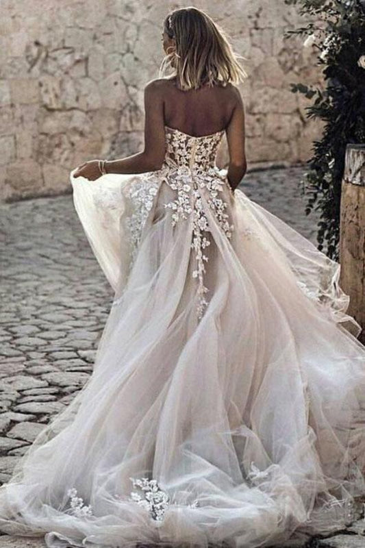 Boho Sweetheart Tulle Long Beach Appliques Wedding Dress