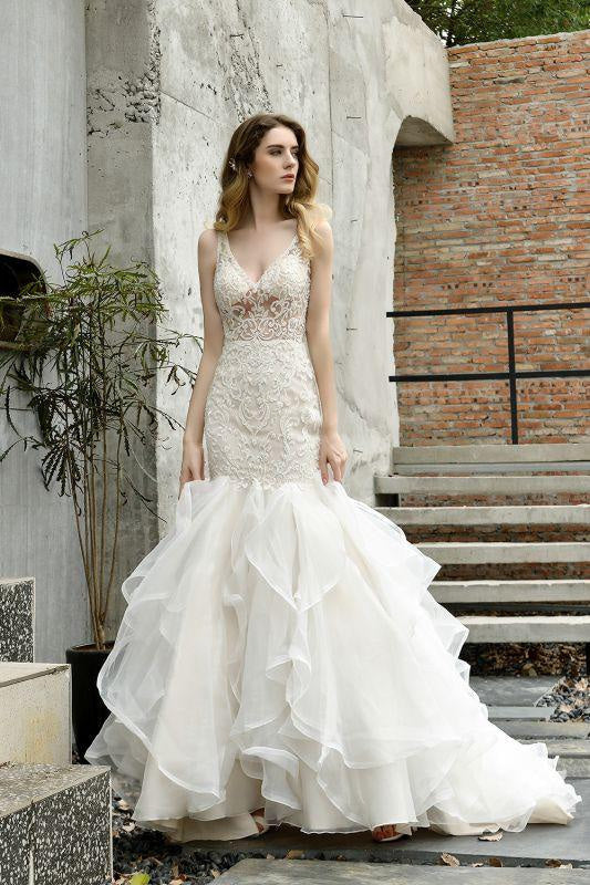 Bridelily Amazing Tulle Lace Sleeveless Mermaid Wedding Dress