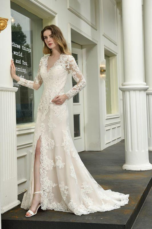 Bridelily Exquisite V-Neck Long Sleeve Mermaid Wedding Dress