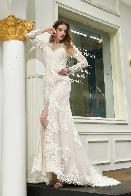 Bridelily Exquisite V-Neck Long Sleeve Mermaid Wedding Dress