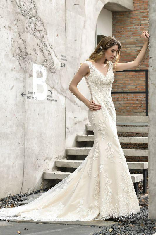 Bridelily Glamorous Mermaid Satin Lace Open Back Wedding Dress