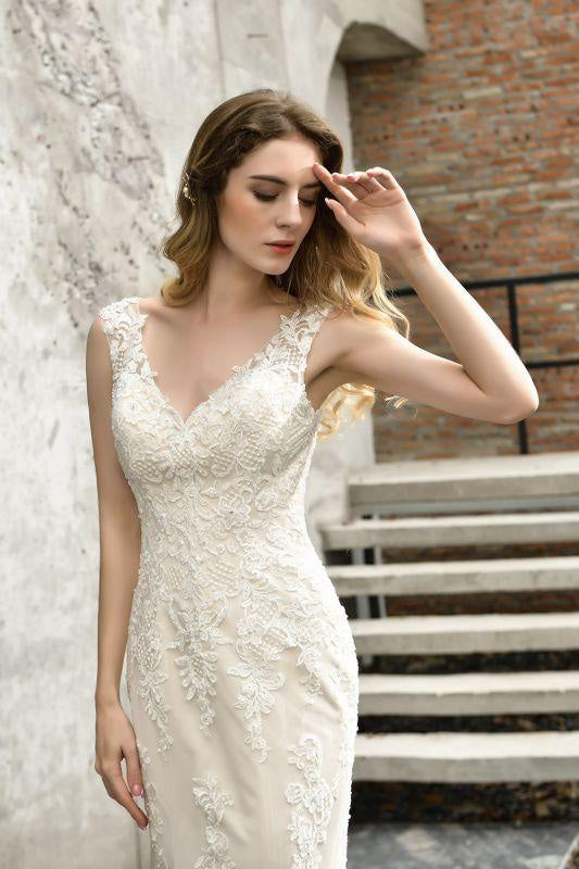 Bridelily Glamorous Mermaid Satin Lace Open Back Wedding Dress