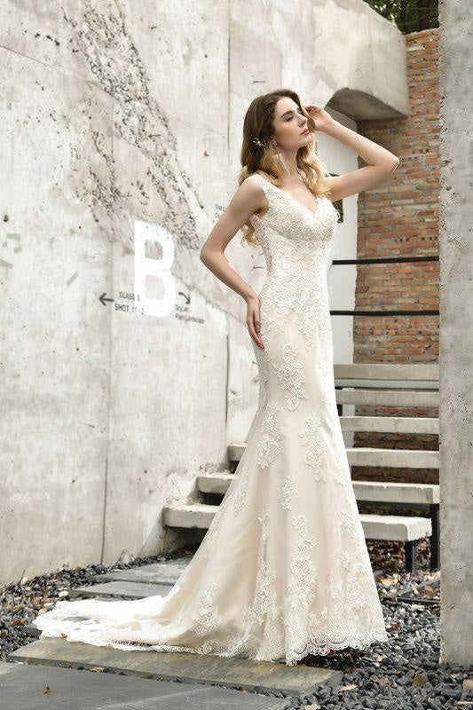 Bridelily Glamorous Mermaid Satin Lace Open Back Wedding Dress