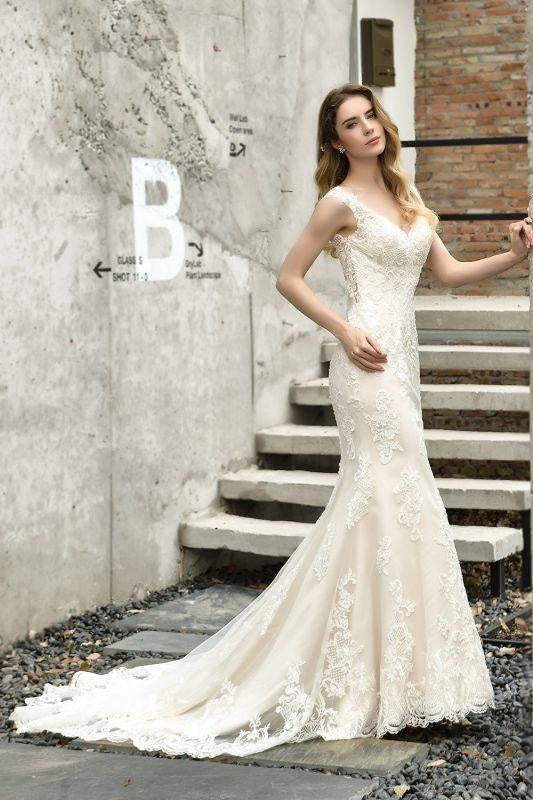 Bridelily Glamorous Mermaid Satin Lace Open Back Wedding Dress