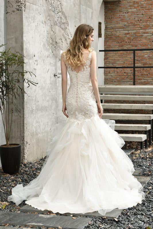 Bridelily Gorgeous Appliques Mermaid Organza Wedding Dress