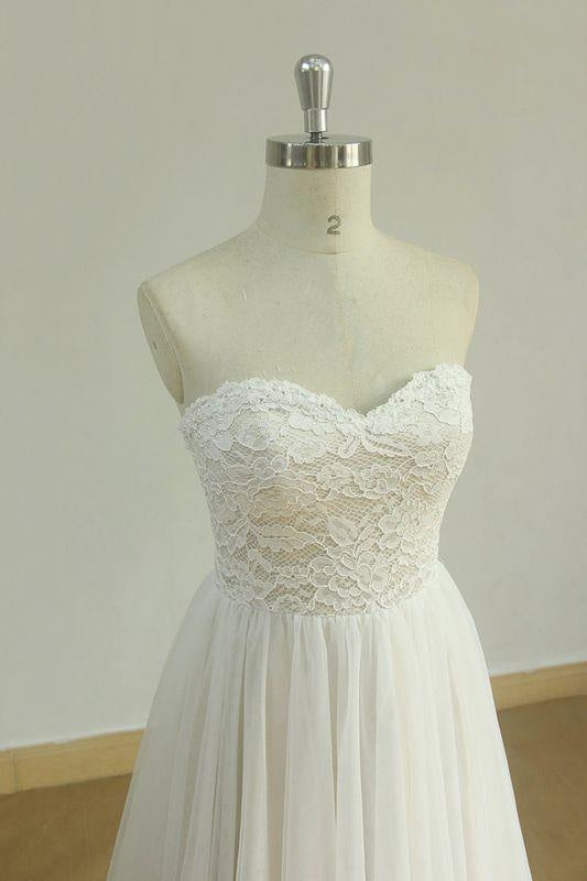 Bridelily Lace-up Strapless Tulle A-line Wedding Dress