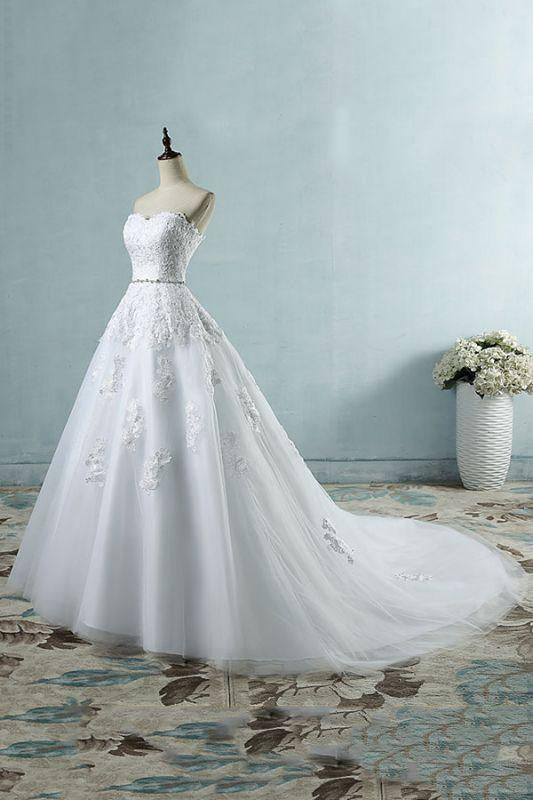 Bridelily Strapless Appliques Tulle A-line Wedding Dress