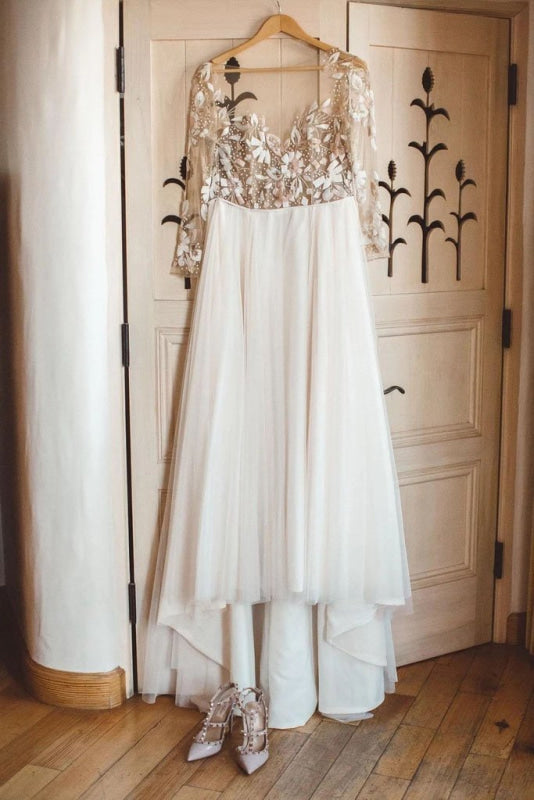 Charming Beading Gorgeous Long Sleeves Unique Tulle Wedding Dress