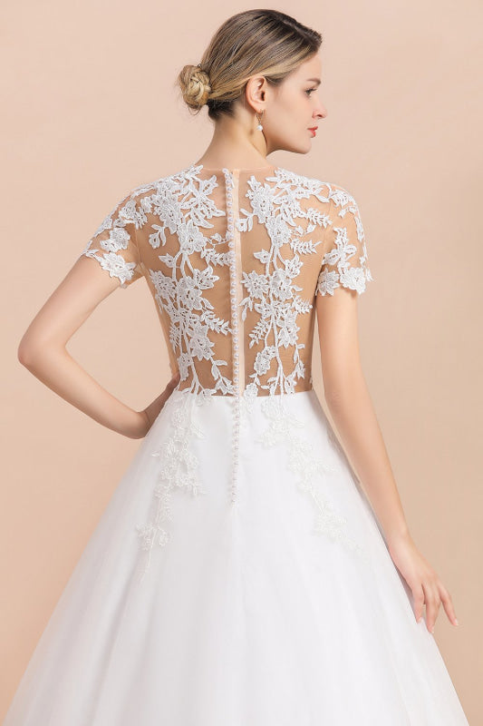 Chic Lace Tulle A-line Short Sleeve Wedding Dress