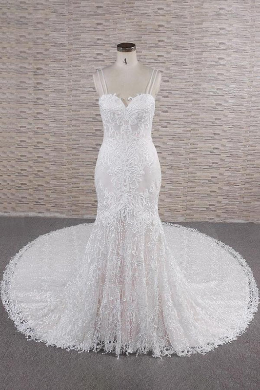 Chic Spaghetti Strap Appliques Mermaid Wedding Dress