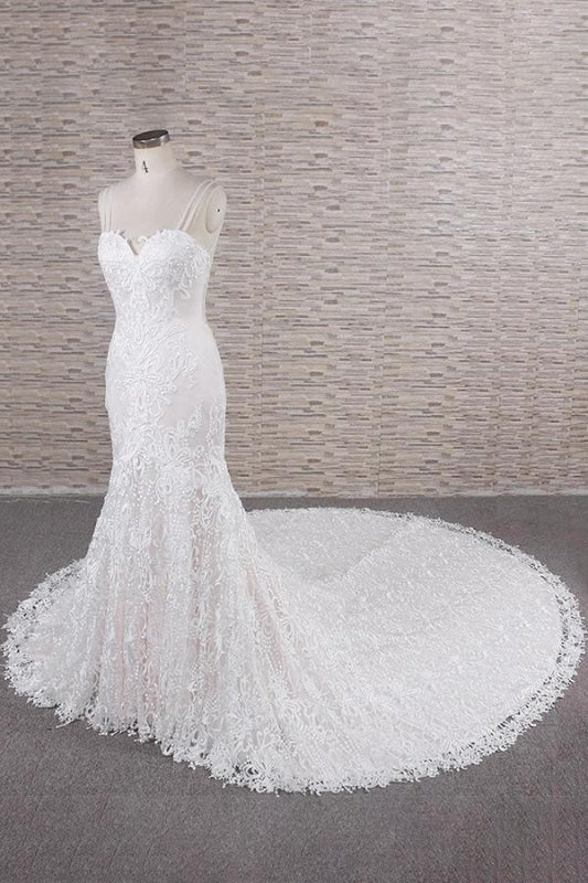 Chic Spaghetti Strap Appliques Mermaid Wedding Dress