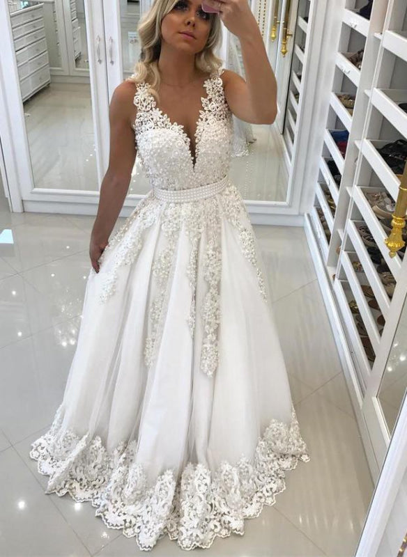Elegant Ivory Lace Appliques Wedding Dresses