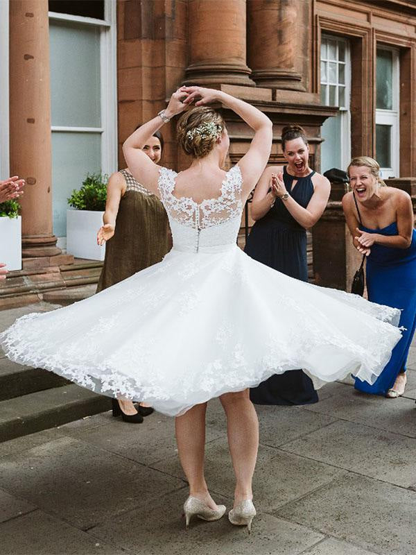 Elegant Lace Covered Button Short Wedding Dresses