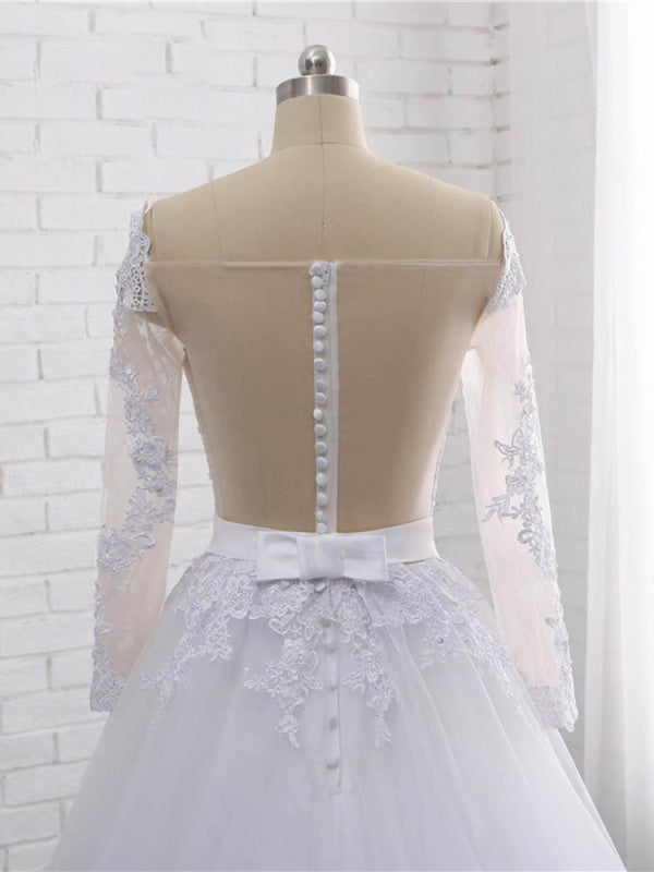 Elegant Long Sleeves Lace Covered Button Ball Gown Wedding Dresses
