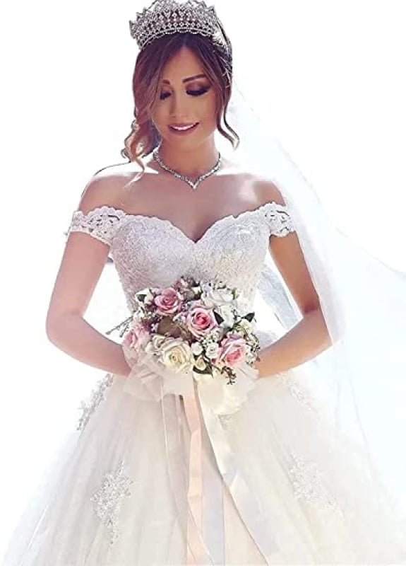 Elegant Portrait Sleeveless Ball Gown Wedding Dresses Tulle