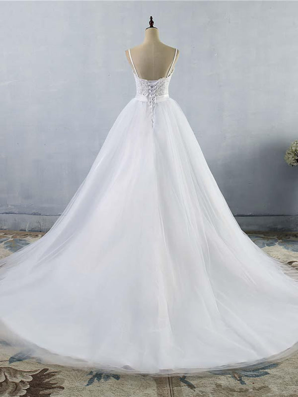 Elegant Spaghetti-Strap Lace Sashes Tulle Wedding Dresses