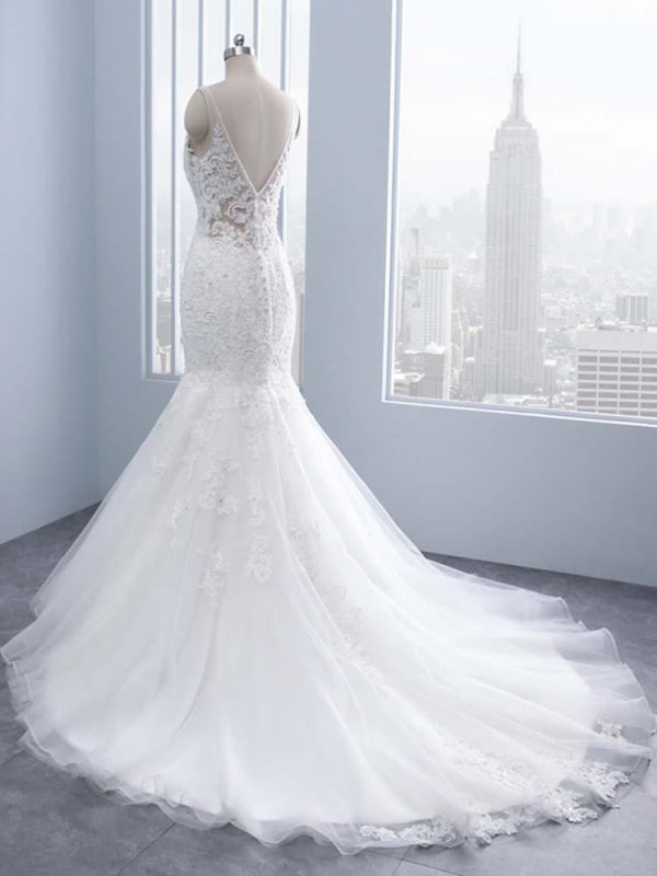 Elegant V-neck Lace Mermaid Wedding Dresses