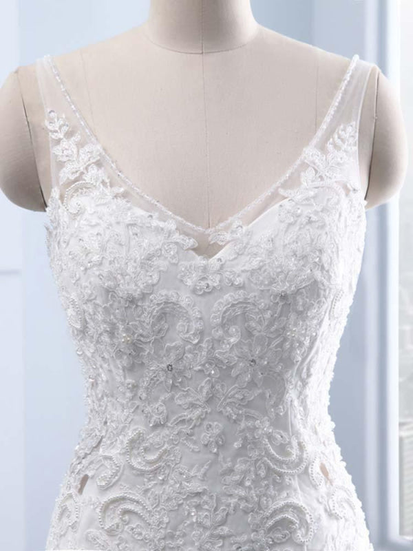 Elegant V-neck Lace Mermaid Wedding Dresses