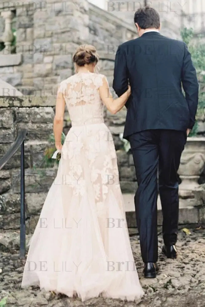 Elegant V-neck Sleeveless Cap Sleeves Lace Wedding Dress Aline