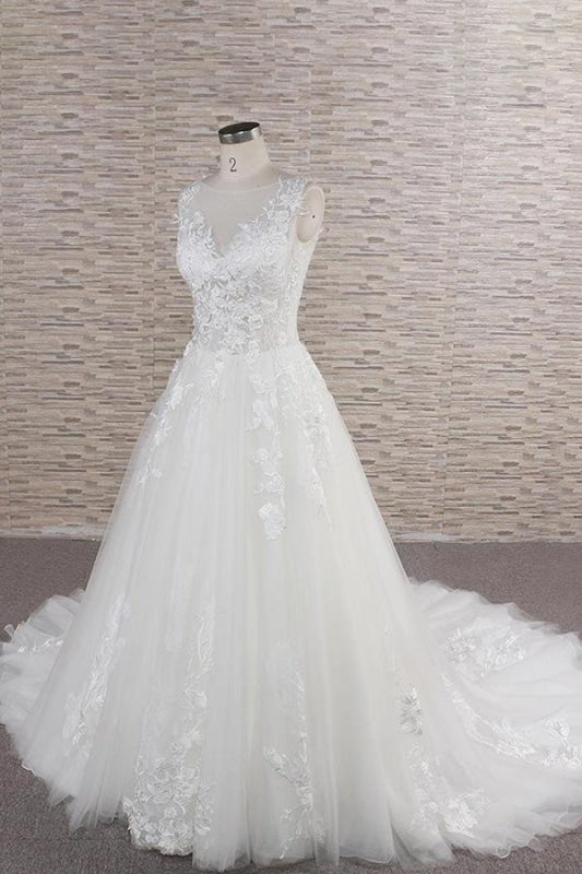 Eye-catching Applqiues Tulle A-line Wedding Dress