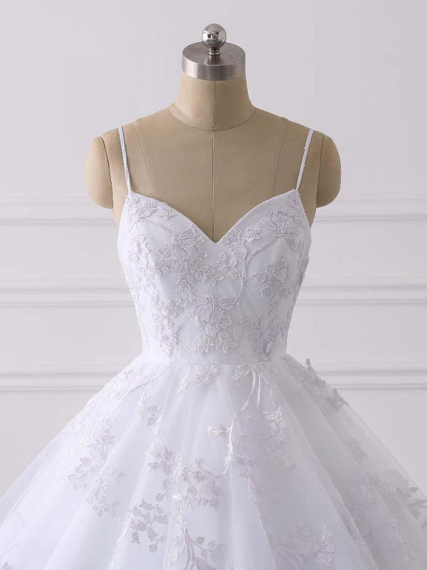 Glamorous Spaghetti Straps V-Neck Tulle Wedding Dresses