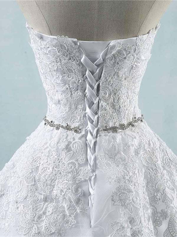 Glamorous Sweetheart Appliques Lace-UP Wedding Dresses