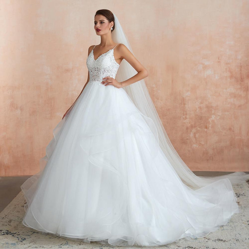 Glorious Appliques Tulle A-line Wedding Dress
