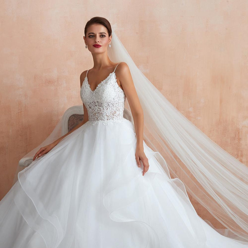 Glorious Appliques Tulle A-line Wedding Dress