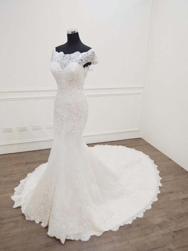 Gorgeous Bateau  Lace Mermaid Sweep Train Wedding Dresses