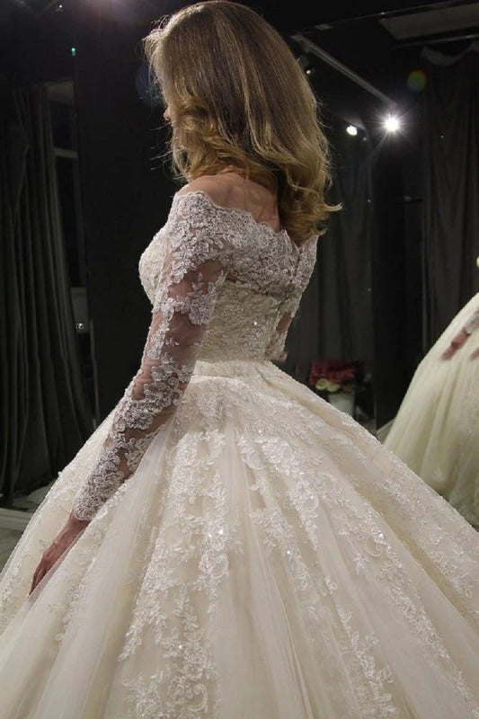 Gorgeous Long Sleeves Lace Ball Gown Wedding Dresses
