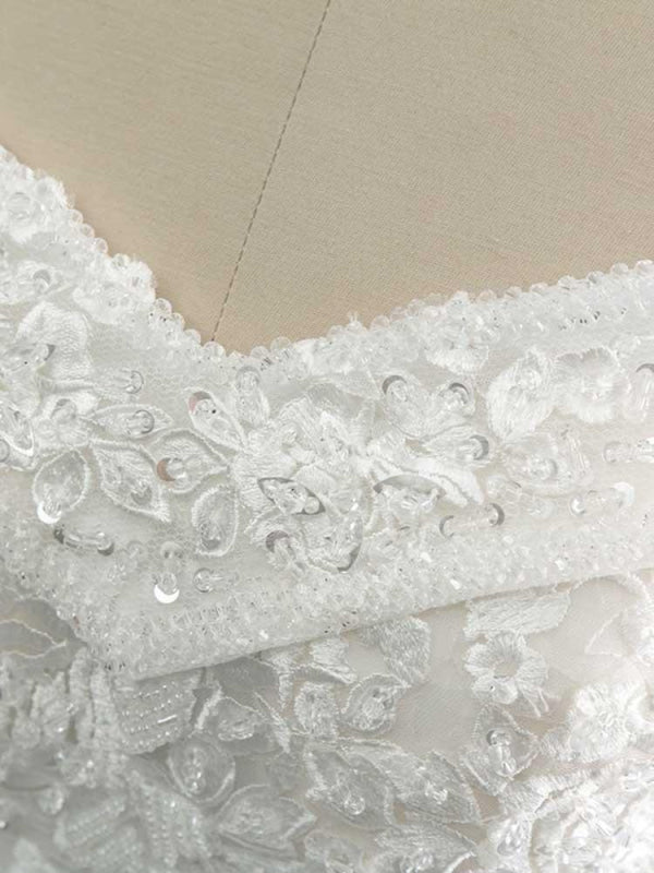 Gorgeous Off-The-Shoulder Lace Ball Gown Wedding Dresses
