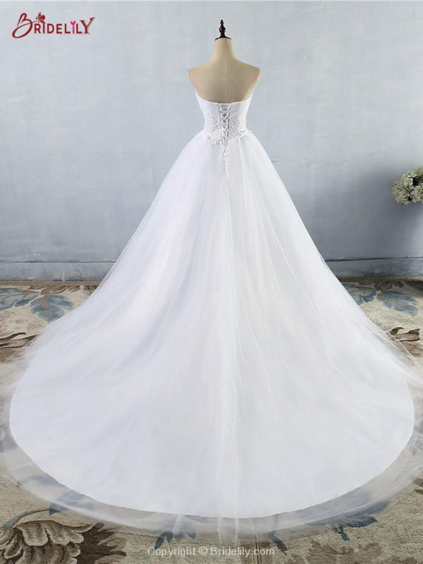Gorgeous Sweetheart Tulle Ball Gown Wedding Dresses with Court Length