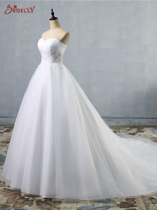 Gorgeous Sweetheart Tulle Ball Gown Wedding Dresses with Court Length