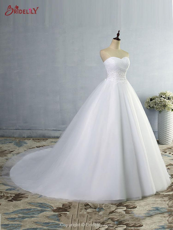 Gorgeous Sweetheart Tulle Ball Gown Wedding Dresses with Court Length