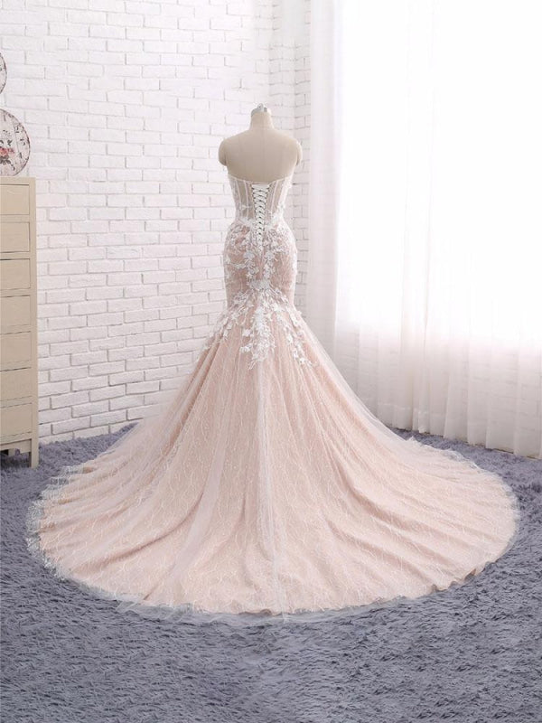 Gorgeous Sweetheart Mermaid Lace Appliqued Strapless Wedding Dress