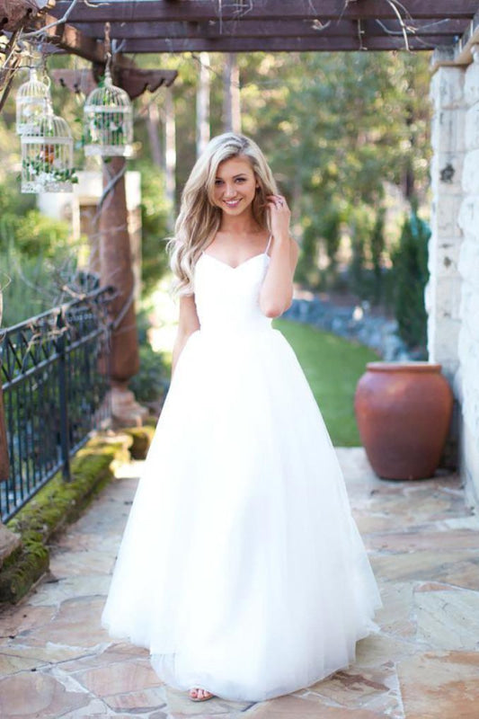 Summer Boho Beach Tulle Spaghetti Straps Wedding Dress