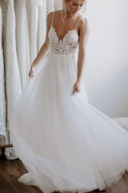 Ivory Backless Spaghetti Straps Tulle Beach Lace Applique Wedding Dress